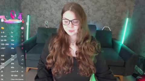 Snapshot of luxsopphia_ chatting on 03/16/26, 08:13 luxsopphia_ online show from 03/16/26, 08:13