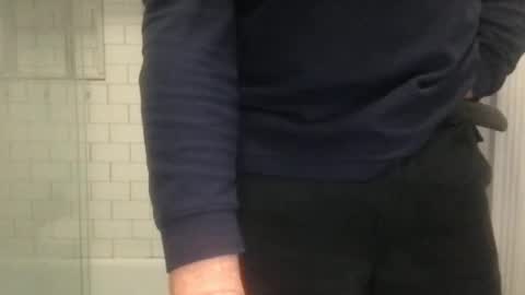 Snapshot of lvguynextdoor440656 chatting on 12/18/25, 01:00 lvguynextdoor440656 online show from 12/18/25, 01:00