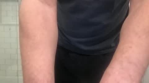 Snapshot of lvguynextdoor440656 chatting on 12/20/25, 01:29 lvguynextdoor440656 online show from 12/20/25, 01:29