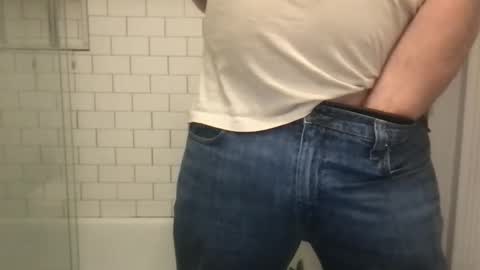 Snapshot of lvguynextdoor440656 chatting on 12/22/25, 03:03 lvguynextdoor440656 online show from 12/22/25, 03:03