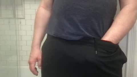 lvguynextdoor440656 online show from 04/29/26, 01:10