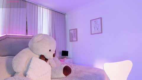 Snapshot of lya_brown chatting on 06/09/26, 11:44 lya_brown online show from 06/09/26, 11:44