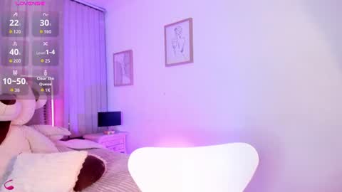 Snapshot of lya_brown chatting on 06/25/26, 11:37 lya_brown online show from 06/25/26, 11:37