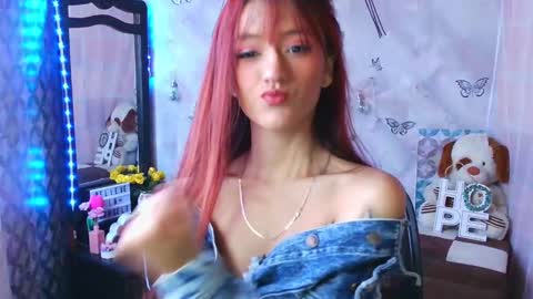 Call me Lia  online show from 01/25/25, 04:46