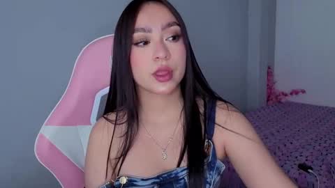  Lya  online show from 11/19/25, 02:28