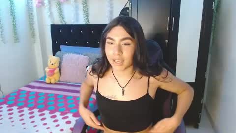 Snapshot of lyaa_cutee chatting on 05/17/26, 02:42 Lyaa Cutee online show from 05/17/26, 02:42