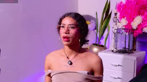 Snapshot of lyadumont chatting on 02/09/26, 03:21 LYA online show from 02/09/26, 03:21