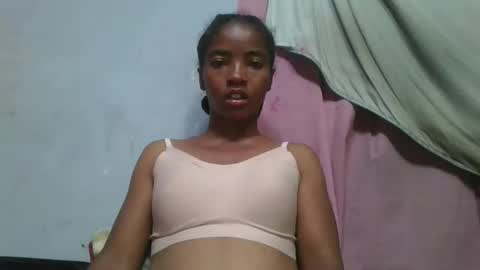 lydie856696 online show from 04/29/26, 04:27