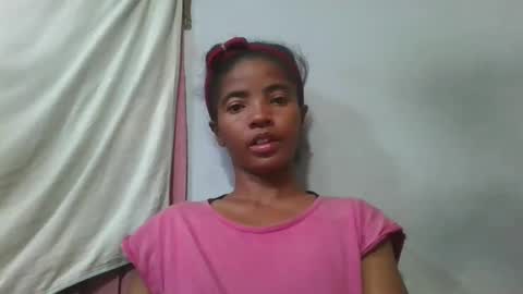 lydie856696 online show from 05/18/26, 04:46