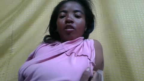 Snapshot of lydie856696 chatting on 06/29/26, 12:27 lydie856696 online show from 06/29/26, 12:27