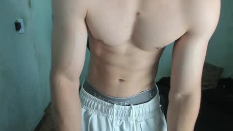 Snapshot of lyg7 chatting on 02/22/25, 09:15 Gothdaddy online show from 02/22/25, 09:15