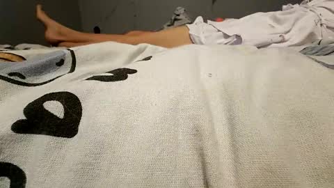 Snapshot of lygcppzzdkqm chatting on 02/15/26, 12:51 zzz online show from 02/15/26, 12:51