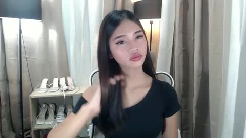 LYKA LOOPS online show from 04/24/26, 08:11