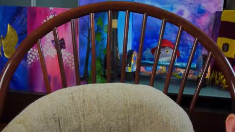 hi im Lyle online show from 02/16/25, 09:15