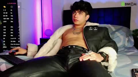 Snapshot of lylebennett_ chatting on 02/06/26, 01:25 Lyle Bennett Freelance Model online show from 02/06/26, 01:25