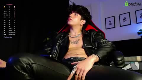 Snapshot of lylebennett_ chatting on 02/21/26, 10:22 Lyle Bennett Freelance Model online show from 02/21/26, 10:22