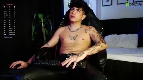 Snapshot of lylebennett_ chatting on 03/01/26, 09:28 Lyle Bennett Freelance Model online show from 03/01/26, 09:28