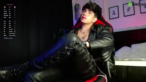 Snapshot of lylebennett_ chatting on 03/07/26, 12:02 Lyle Bennett Freelance Model online show from 03/07/26, 12:02