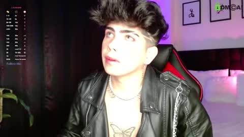 Snapshot of lylebennett_ chatting on 03/13/26, 11:17 Lyle Bennett Freelance Model online show from 03/13/26, 11:17