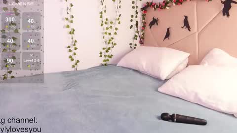 Lyly   online show from 10/25/25, 05:48