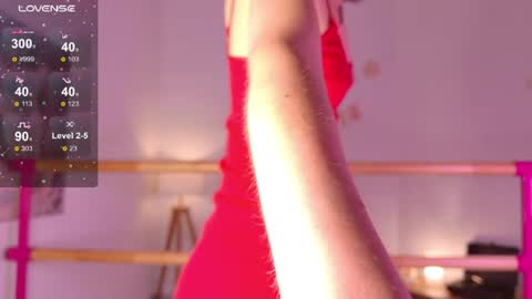 Snapshot of lyly_loveyou chatting on 06/14/26, 05:53 Lyly online show from 06/14/26, 05:53