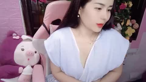 Snapshot of lyly_sweet97 chatting on 03/07/25, 09:51 lyly_sweet97 online show from 03/07/25, 09:51