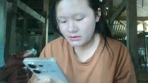 Snapshot of lylymai chatting on 09/17/25, 01:40 lylymai online show from 09/17/25, 01:40