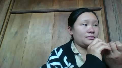 Snapshot of lylymai chatting on 09/29/25, 01:44 lylymai online show from 09/29/25, 01:44