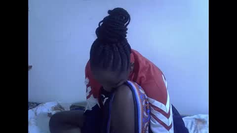 lyn_anna online show from 05/08/26, 06:24