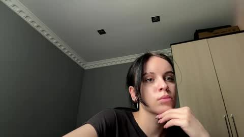 Eva online show from 05/19/26, 07:26