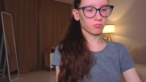 Sara online show from 12/14/25, 05:18