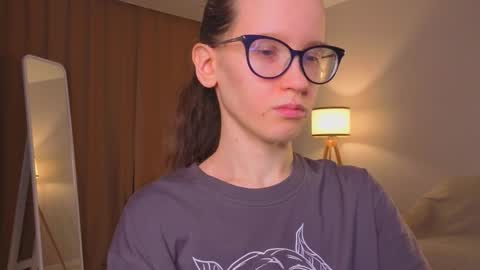 Sara online show from 02/24/26, 04:16