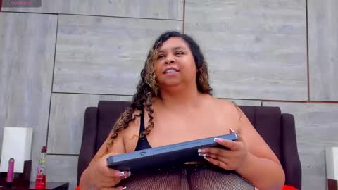 Lynn jonnes online show from 03/01/25, 09:15