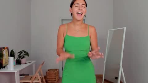  LYNN  online show from 09/28/25, 06:30