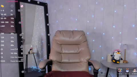 Snapshot of lynn_martin chatting on 05/13/26, 12:41 Lynn online show from 05/13/26, 12:41