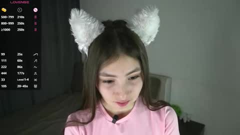 Snapshot of lynnaaspen chatting on 02/13/26, 05:31 Ellie online show from 02/13/26, 05:31