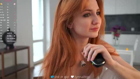 Natasha online show from 10/05/25, 04:22