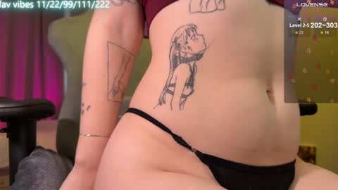 Snapshot of lynne_dawson chatting on 09/25/25, 04:16 lynne_dawson online show from 09/25/25, 04:16