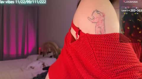 Snapshot of lynne_dawson chatting on 09/26/25, 03:49 lynne_dawson online show from 09/26/25, 03:49