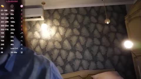 Snapshot of lynngroves chatting on 11/01/25, 05:09 Lola online show from 11/01/25, 05:09