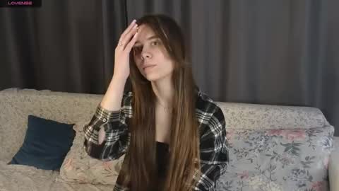 Snapshot of lynnwalker chatting on 03/28/26, 07:30 lynnwalker online show from 03/28/26, 07:30