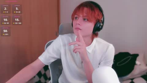 Snapshot of lyodass chatting on 02/28/25, 08:07 Lyodass online show from 02/28/25, 08:07