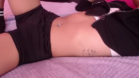 Snapshot of lyra_gh chatting on 02/20/25, 12:30 LYRA online show from 02/20/25, 12:30