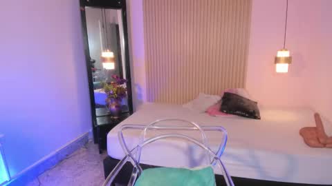 lyrafrost5 online show from 03/10/26, 05:34