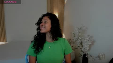 lyrafrost5 online show from 03/13/26, 02:29