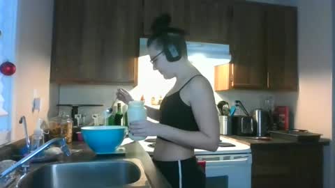 Lyra Rose online show from 01/06/25, 04:02