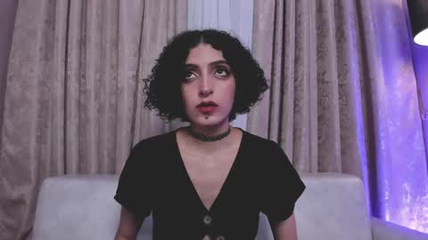 Snapshot of lyravendrell chatting on 05/12/26, 08:17 Lyravendrell online show from 05/12/26, 08:17