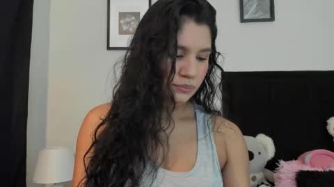 Lyriadiamond online show from 01/10/26, 08:32