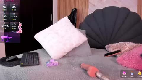    VIVIANA    online show from 06/20/26, 04:59