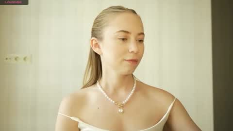 Snapshot of lysii_astra chatting on 06/27/26, 11:15 Liza online show from 06/27/26, 11:15